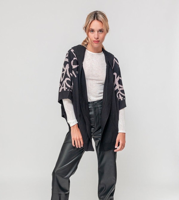 Chamarras Anekke Black Poncho-style | 673BAPFSC